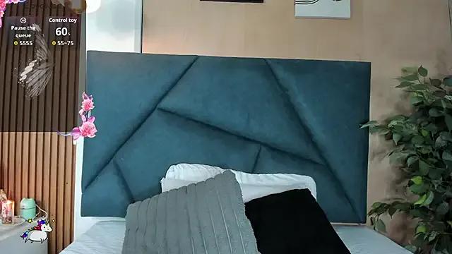 StripChat Darla_Palmer is Freechat Darla_Palmer — Show boobs near cam