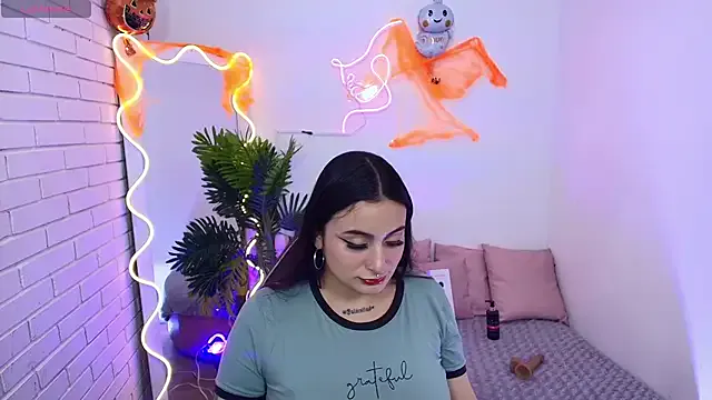 Darling_tay — PLUG ASS