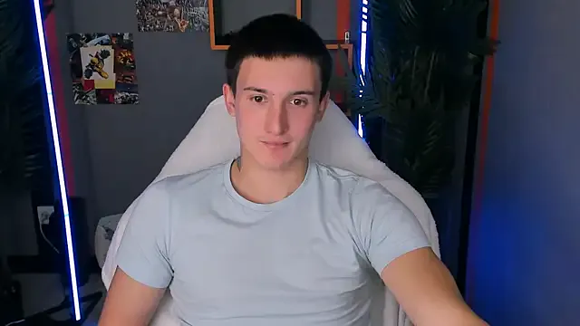 David__Diamond — take off t-shirt
