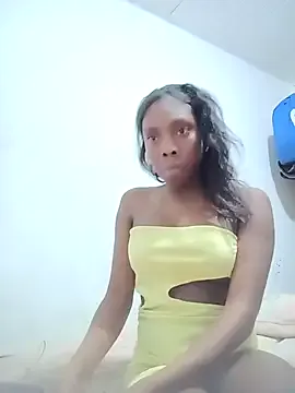 Dayana1824 — Naked and show dance
