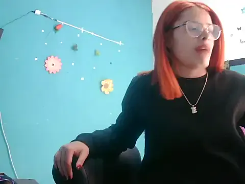 dayra_velez — show ass +oil