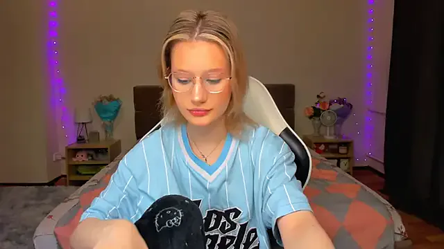 DearLia — doggy + spank ass of Alice 10 times