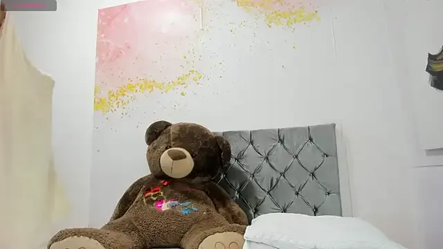 debora_ortiz — FUCK PUSSY HARD WITH DILDO 20 CM