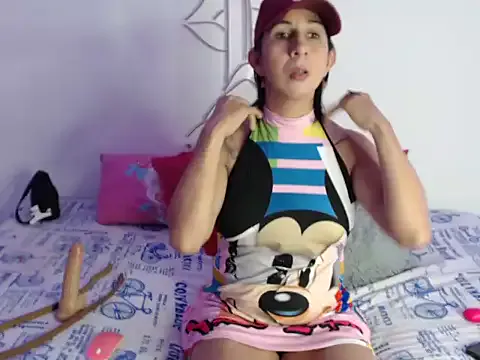 Deboraht — show cum hot :fire: