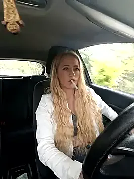 DeeA_Blondy — Get me naked