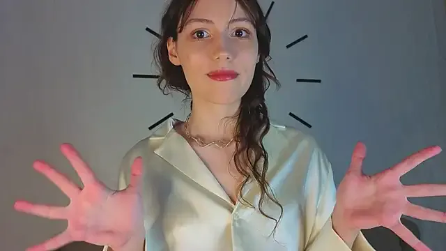 DelilahConsalvo — Air kiss + wink for uu