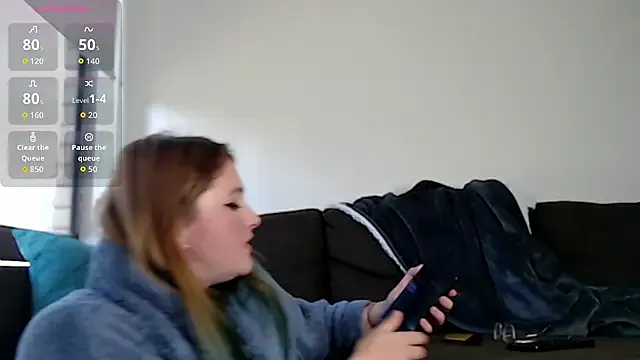 Demure_Whore — get naked and masturbate!