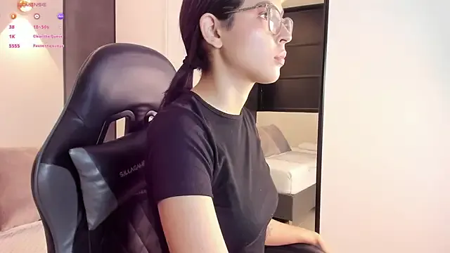 desireee_ — SPIT MY BOOBS
