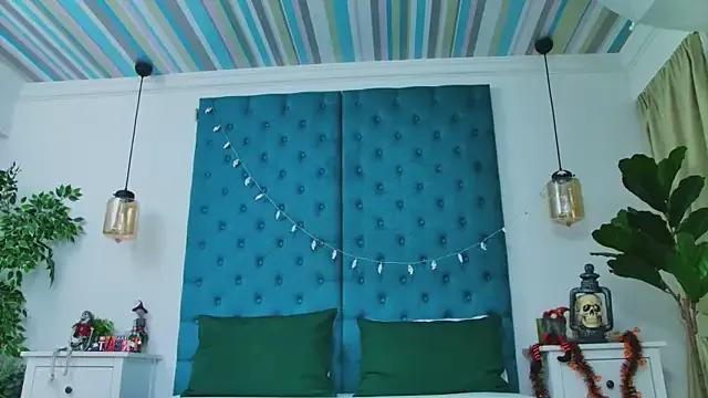 DesireeKeys — Clothes off baby :fire: