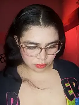 Diamily — 2 dedos en el culo