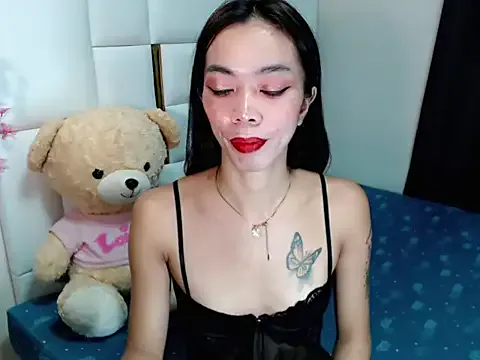 diamondnaked_ — HI MY NAME IS AMERA 