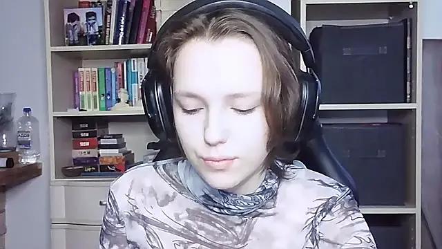 StripChat Diana-back is Freechat Diana-back — show panties