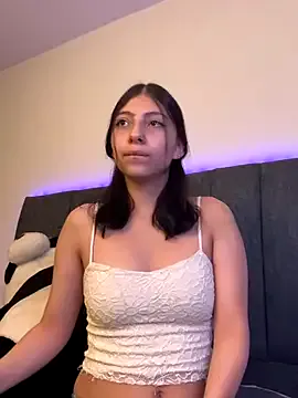 Dirty-Bunnyyy — Freechat on StripChat