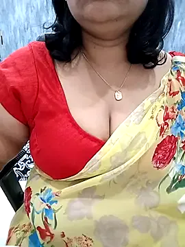 divyareddy-telugu — flash ass