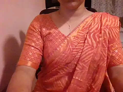 Diya_04 — ice on boobs