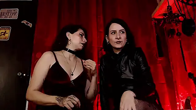 DominasObeyLab — hard kisses of tongue 1 min
