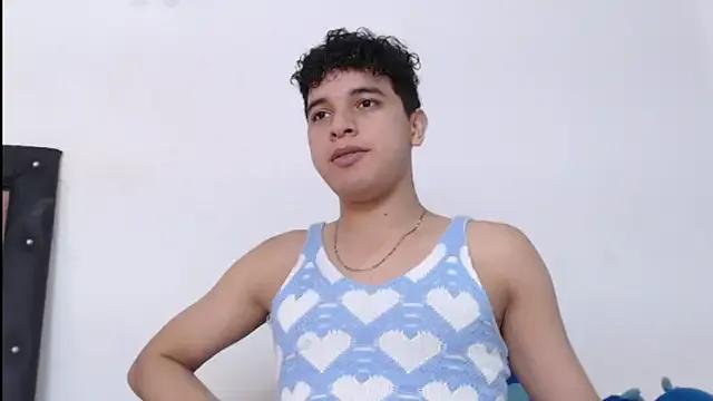 Dominic_king7 — suck feet 