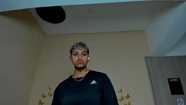 Dominick_jones — Pussy rub and fingering x5min 
