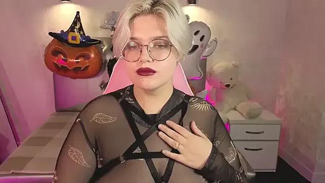 StripChat DominiqueSweetie is Freechat DominiqueSweetie — fuck my pussy