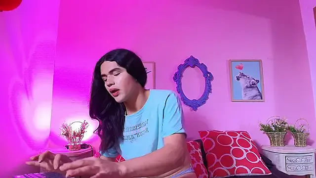 Drag_Lopera — i rub my bulge pov