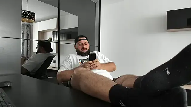 DravenPeak — Freechat on StripChat