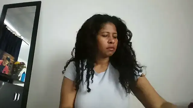 Dreambody- — show  naked  squirt