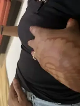 dreamizy — show boobs