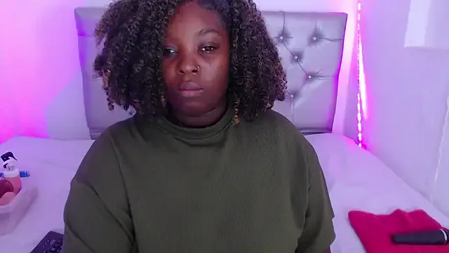 ebony_NeighborMoans — masive squirt
