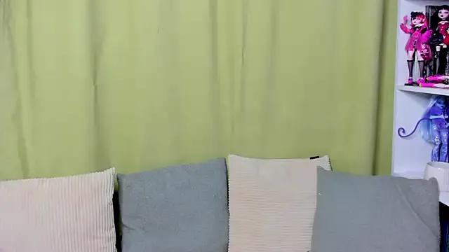 StripChat Edna__Johnnson is Freechat Edna__Johnnson — topless play with tits