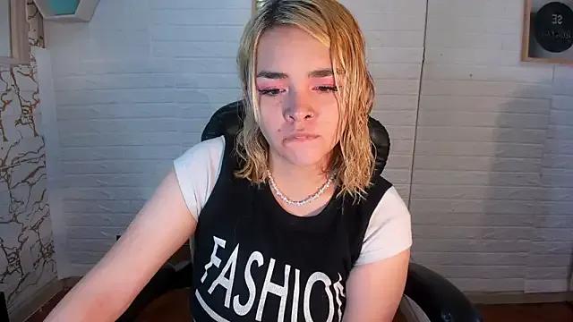 Eily_Blunts — OIL IN TITS