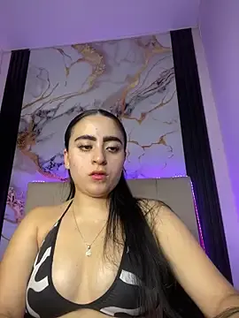 Elha_20 — control lovense x 5 minutes
