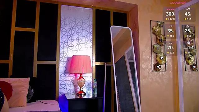 StripChat ElianaRyan is Freechat ElianaRyan — fingering ass