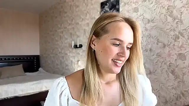 ElisabetLorney — Spin and show outfit
