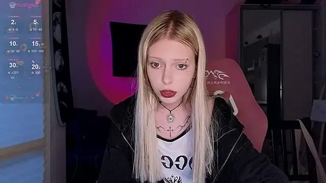 eliza_saddcat — suck fingersss