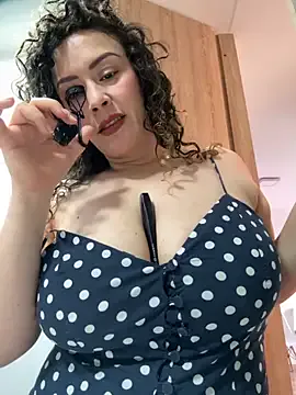 Elizabeth_Dupont — NAKED
