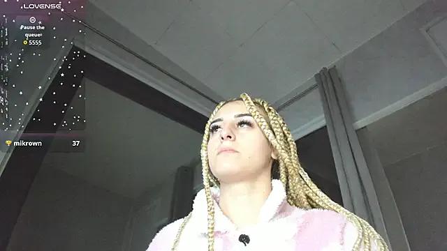 StripChat Ella_Vee is Freechat Ella_Vee — control and ride