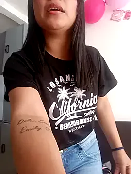 EllaCute_Young — dedos en culo