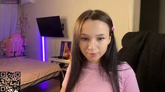 EllaSimonss — make my ass  red