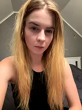 ellieen — Private on StripChat