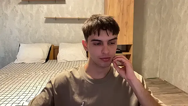 elliot_scott — jerk off in pants 5 minutes