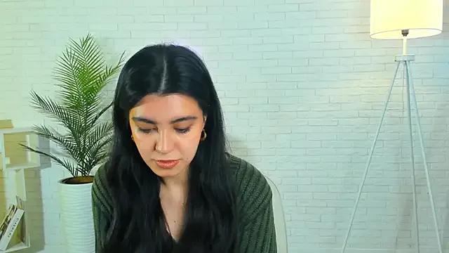 StripChat EloisGaran is Freechat EloisGaran — pretty pussy show