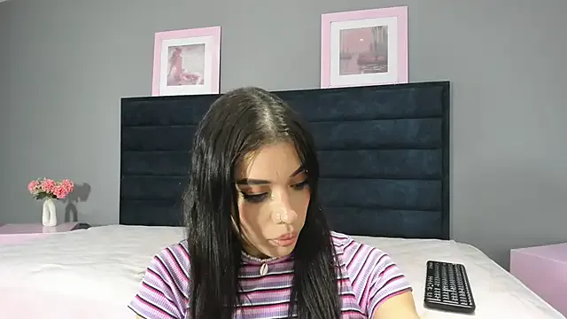 Emajhonsson1 — flash tits