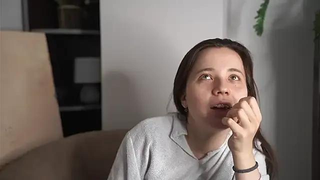 StripChat EmelineGarry is Freechat EmelineGarry — Squeezing my pretty tits close-up