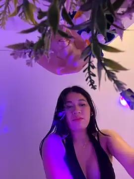 StripChat emi_star is Freechat emi_star — full naked + plug