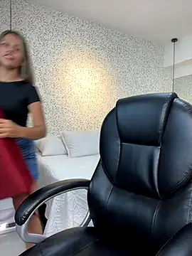 EMILIIA_RICHTER__ — SQUIRTTTTTTT