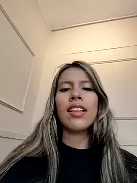 EMILIIA_RICHTER__ — SQUIRTTTTTTTTT