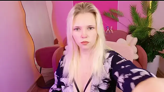 EmillyRogers — breasts in oil