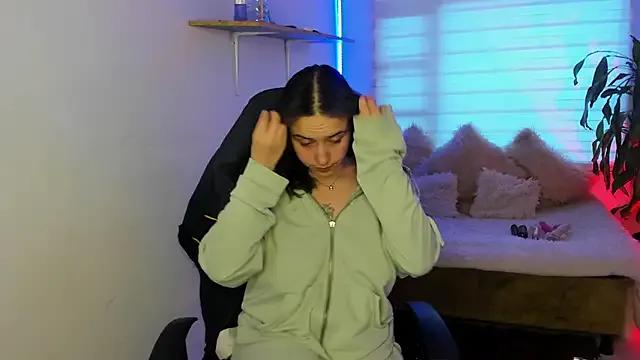 StripChat Emily_Lindey is Freechat Emily_Lindey — toy in pussy x3mnt