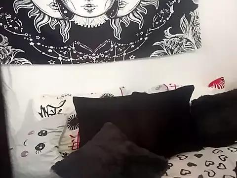 emily_n_abby — SHOW TITS 