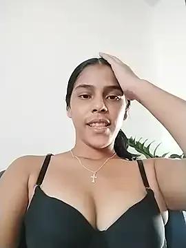 Emily_playboy1 — show tits